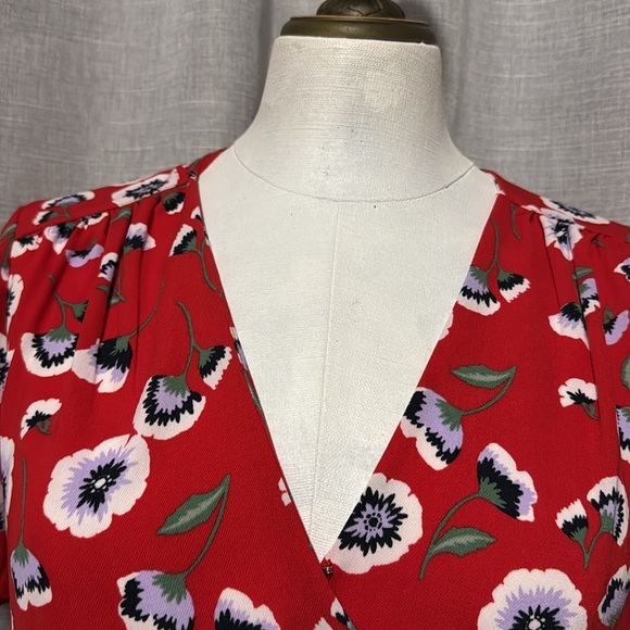 Like New-J Crew Mercantile Wrap Dress-Sz 4-Red Floral-V Neck/Eye Hook-Waist Tie - Picture 4 of 16